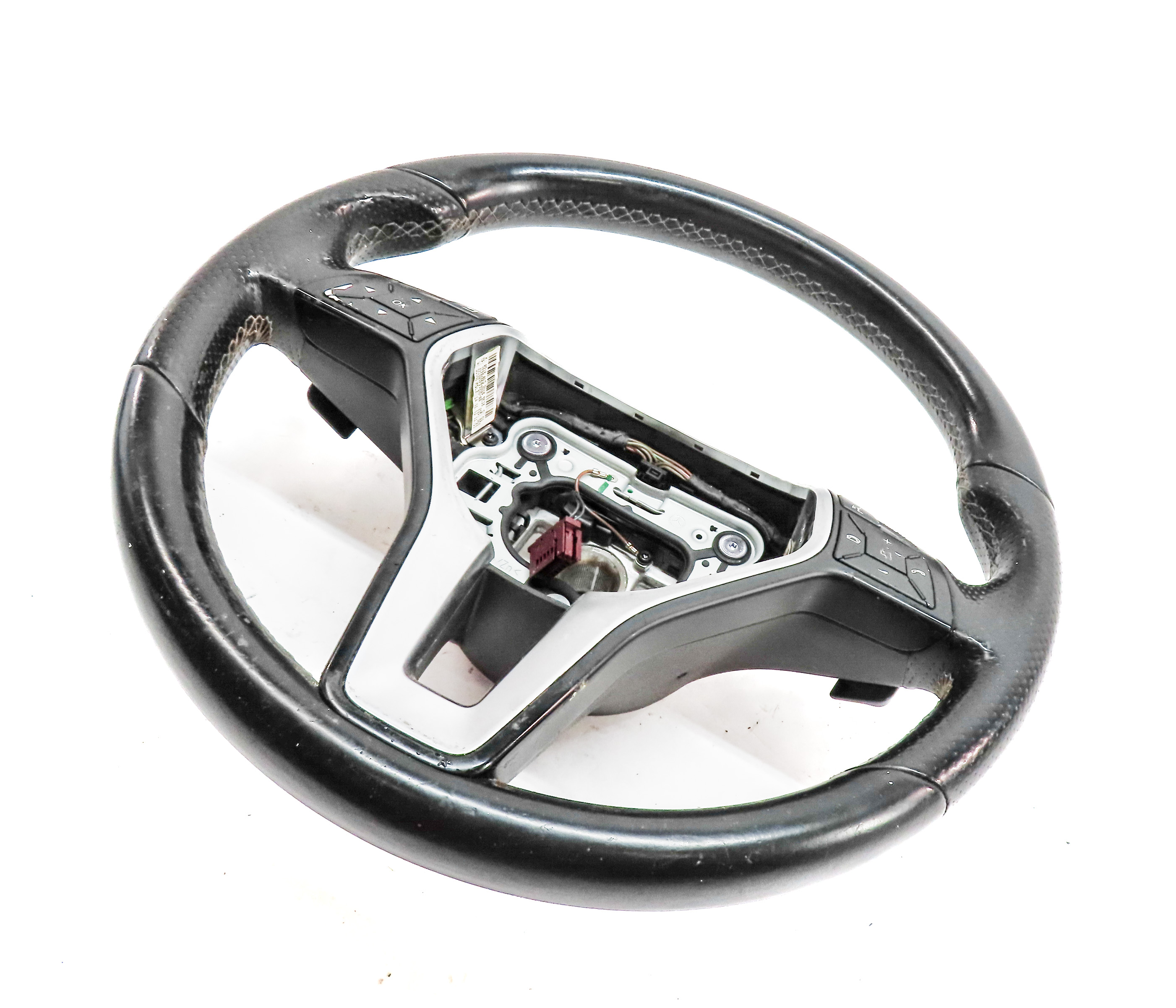 MERCEDES 14 CLA250 15-17 B250E B ELECTRIC (C117) 3 SPOKE STEERING WHEEL (BLACK) — exact item pictured